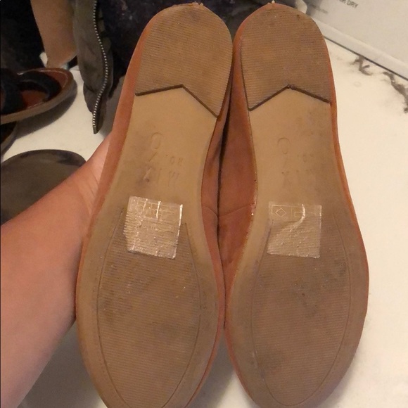 women’s flats - Picture 2 of 3